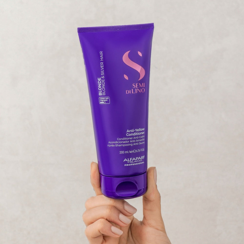 Alfaparf Semi di Lino Blonde & Silver – Professzionális Hajbalzsam Sárga Árnyalatok Ellen Szőke, Ősz Vagy Szőkített Hajra 200ml
