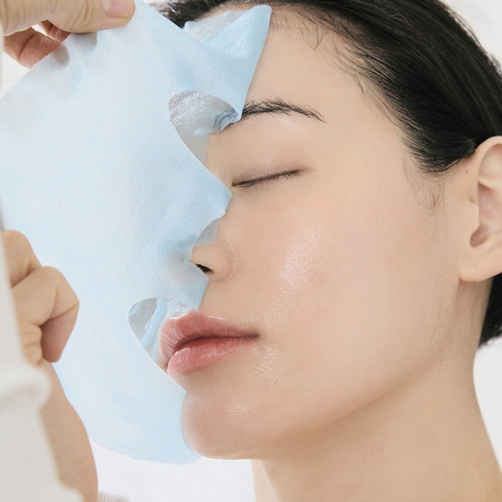 Dr. Althea Aqua Blue Hydration Mask – Intenzíven Hidratáló, Niacinamiddal, Azulénnel és Bambuszvízzel Áztatott Fátyolmaszk, 28g