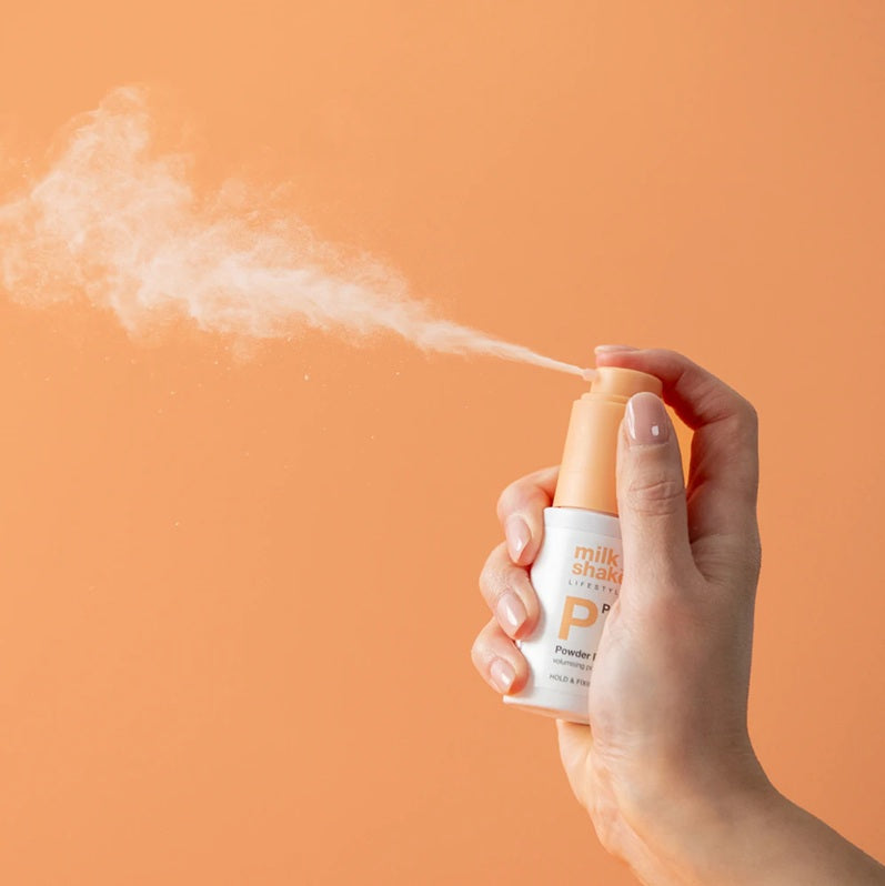 Milk Shake Lifestyling Powder Pop – Professzionális texturáló púder az azonnali volumenért és a rugalmas frizuráért, 5g