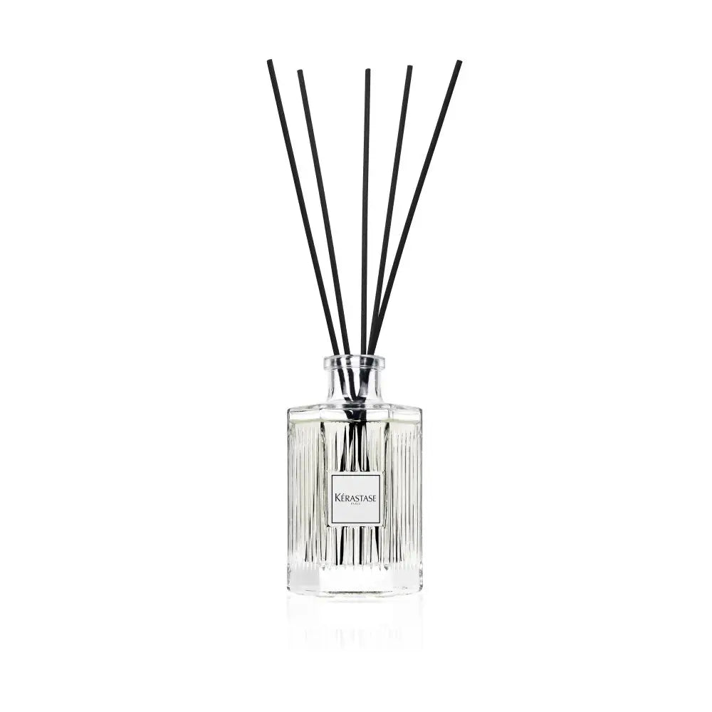 Kérastase Home Fragrance – Illatos pálcás diffúzor az elegancia és a kényeztetés otthoni megteremtéséhez - CURL