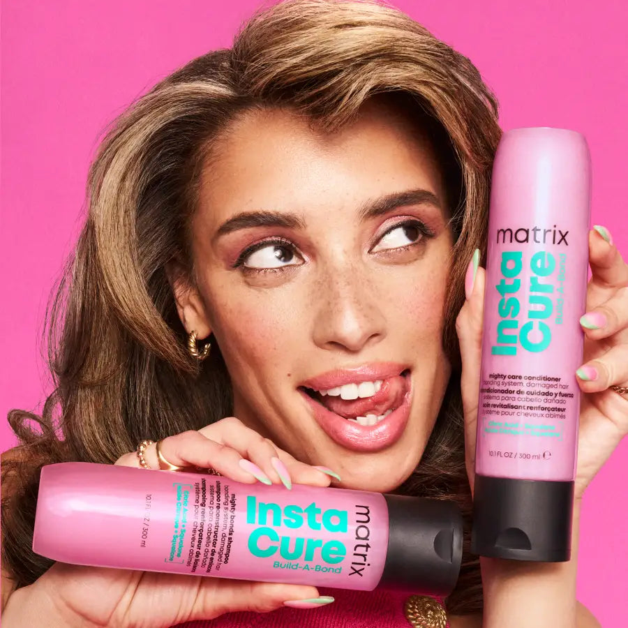 Matrix Instacure Build-A-Bond Mighty Care – Balsam Reparator pentru Păr Deteriorat 300ml - Păr