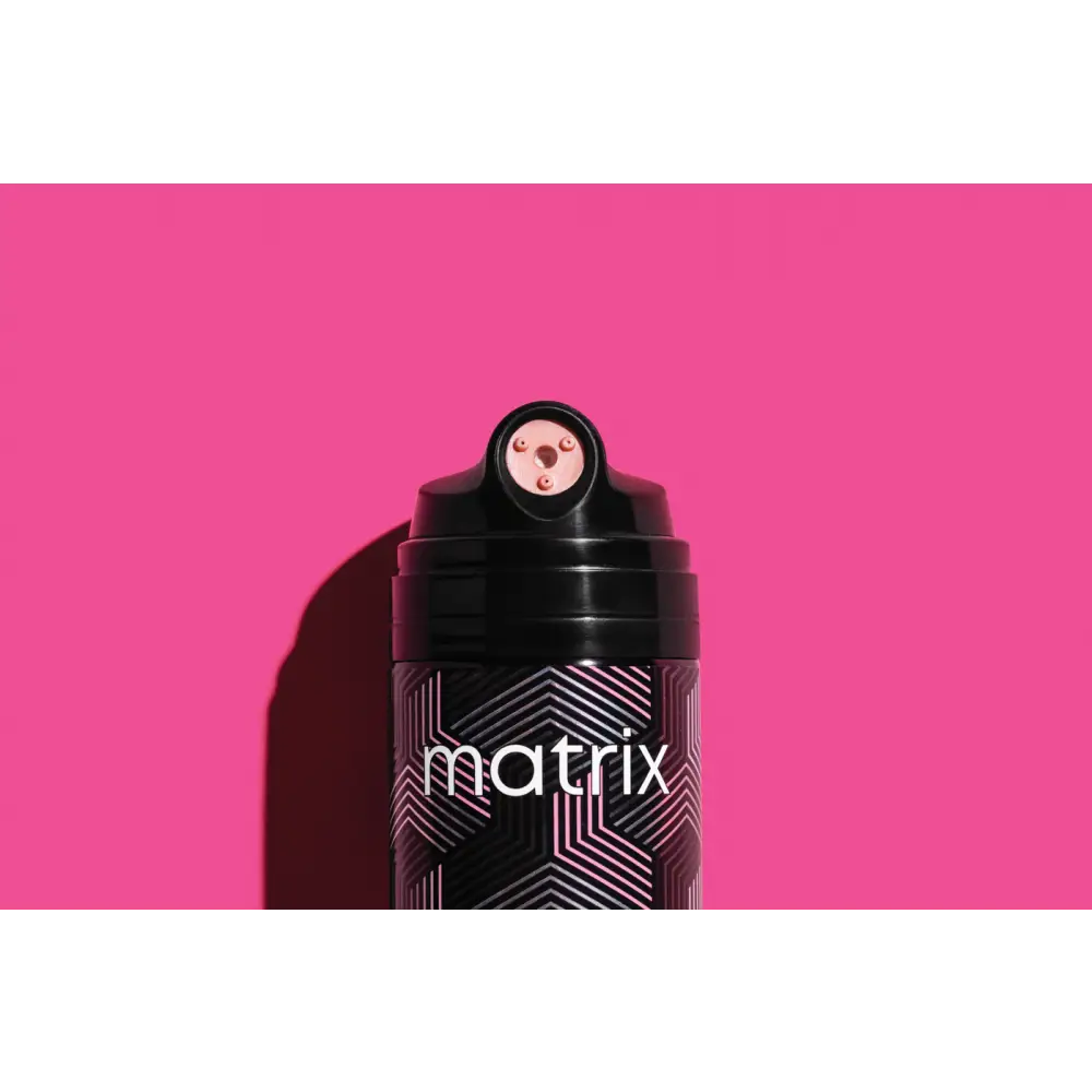 Fixativ Profesional cu Uscare Rapidă Matrix Vavoom Triple Freeze Extra Dry – Fixare Maximă și Volum 300ml - Păr