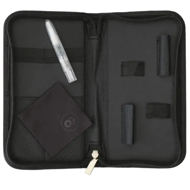 Olivia Garden Black Standard Pouch – Professzionális ollótartó tok 3 rekesszel elegáns matt fekete dizájnnal