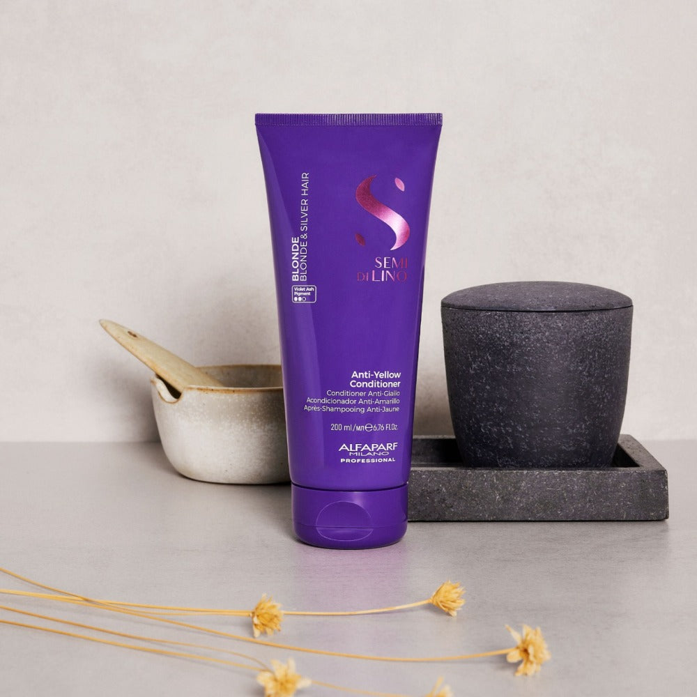 Alfaparf Semi di Lino Blonde & Silver – Professzionális Hajbalzsam Sárga Árnyalatok Ellen Szőke, Ősz Vagy Szőkített Hajra 200ml