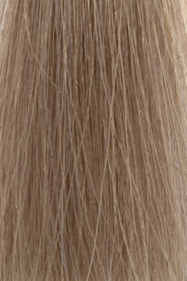 ETB Hair Colorverse Special Blond 100ml – Professzionális Tartós Hajfesték a Maximális Világosításért + Látványos Ragyogásért