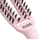 Olivia Garden Fingerbrush Care Iconic Boar & Nylon – Pasztell rózsaszín S – Professzionális fésű a fájdalommentes gubancmentesítéshez és a fényes hajért