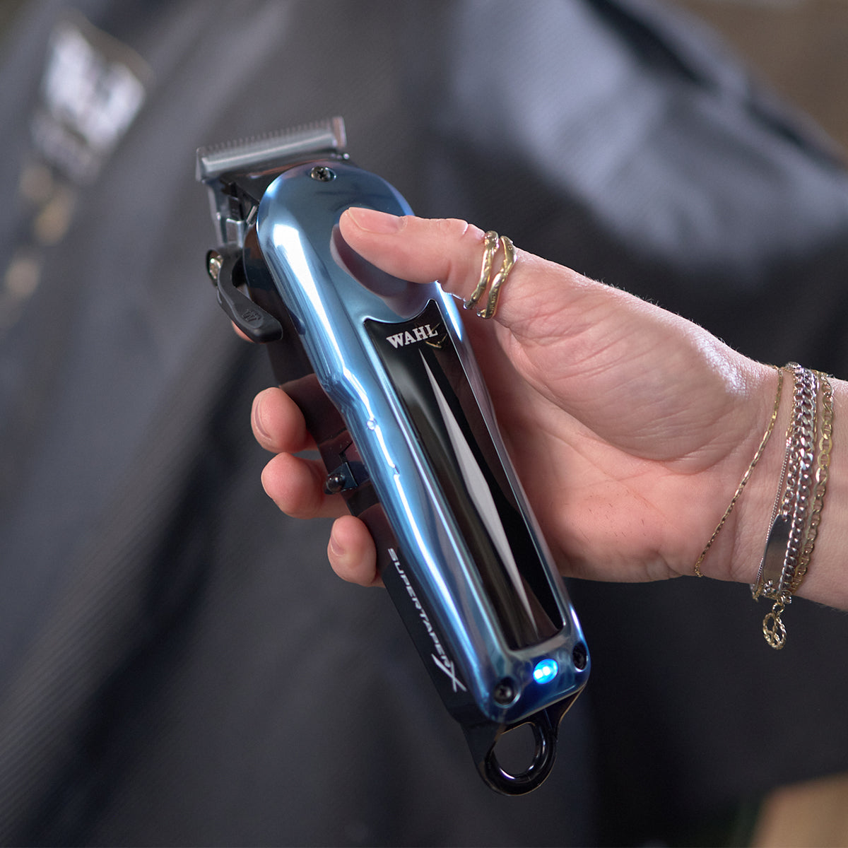 Wahl Super Taper X™ – Professzionális hajvágógép rotációs motorral és T-alakú pengével, 100 perc üzemidő