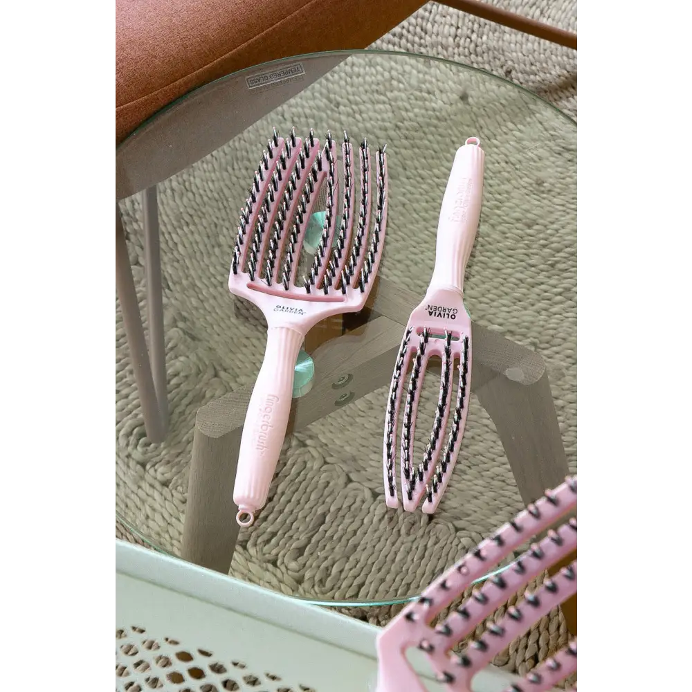Olivia Garden Fingerbrush Care Iconic Boar & Nylon – Pasztell rózsaszín S méret – Könnyed kibontás tökéletes fény - Haj