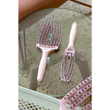Olivia Garden Fingerbrush Care Iconic Boar & Nylon – Pasztell rózsaszín S méret – Könnyed kibontás tökéletes fény - Haj