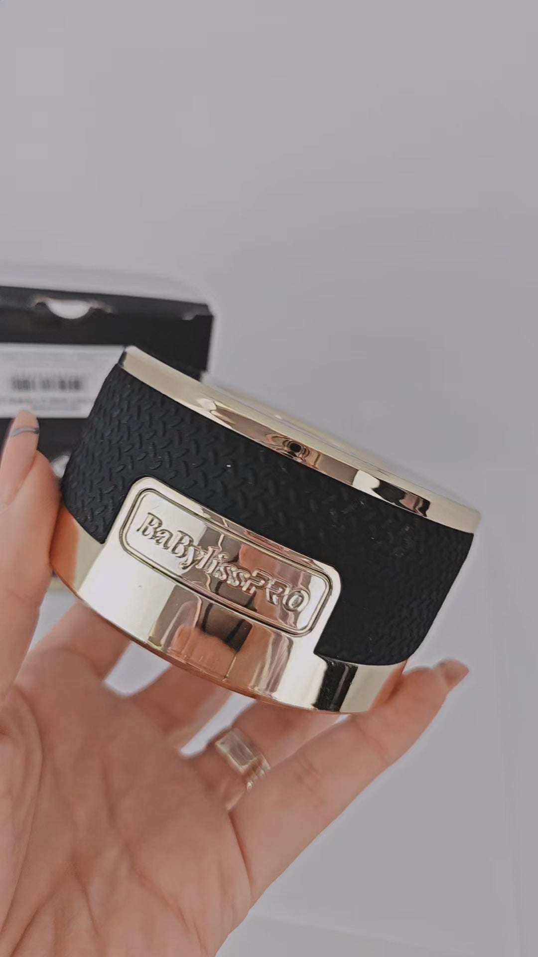 Babyliss Pro Töltőállvány Metal Clipper Gold Hajvágóhoz VISSZACSOMAGOLT