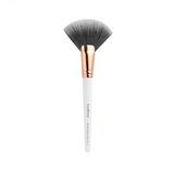 Topface Highlighter Sminkecset – Professzionális Fan Brush a ragyogás és tökéletes finisheffektushoz minden mozdulattal