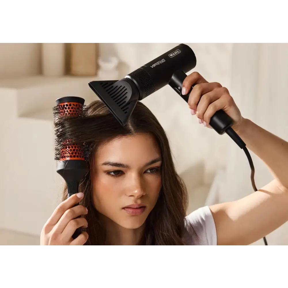 Wahl Vanquish Compact – Professzionális hajszárító 1600W digitális motorral és kompakt kialakítással - Hajformázó